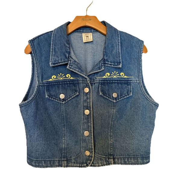 Apache West Jackets & Blazers - Apache West Wanted Threads Vintage Denim Jean Embroidered Cropped Vest, SZ Large